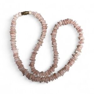 Vintage Shell Necklace Pink White Coastal Y2K Beachy Boho 16in